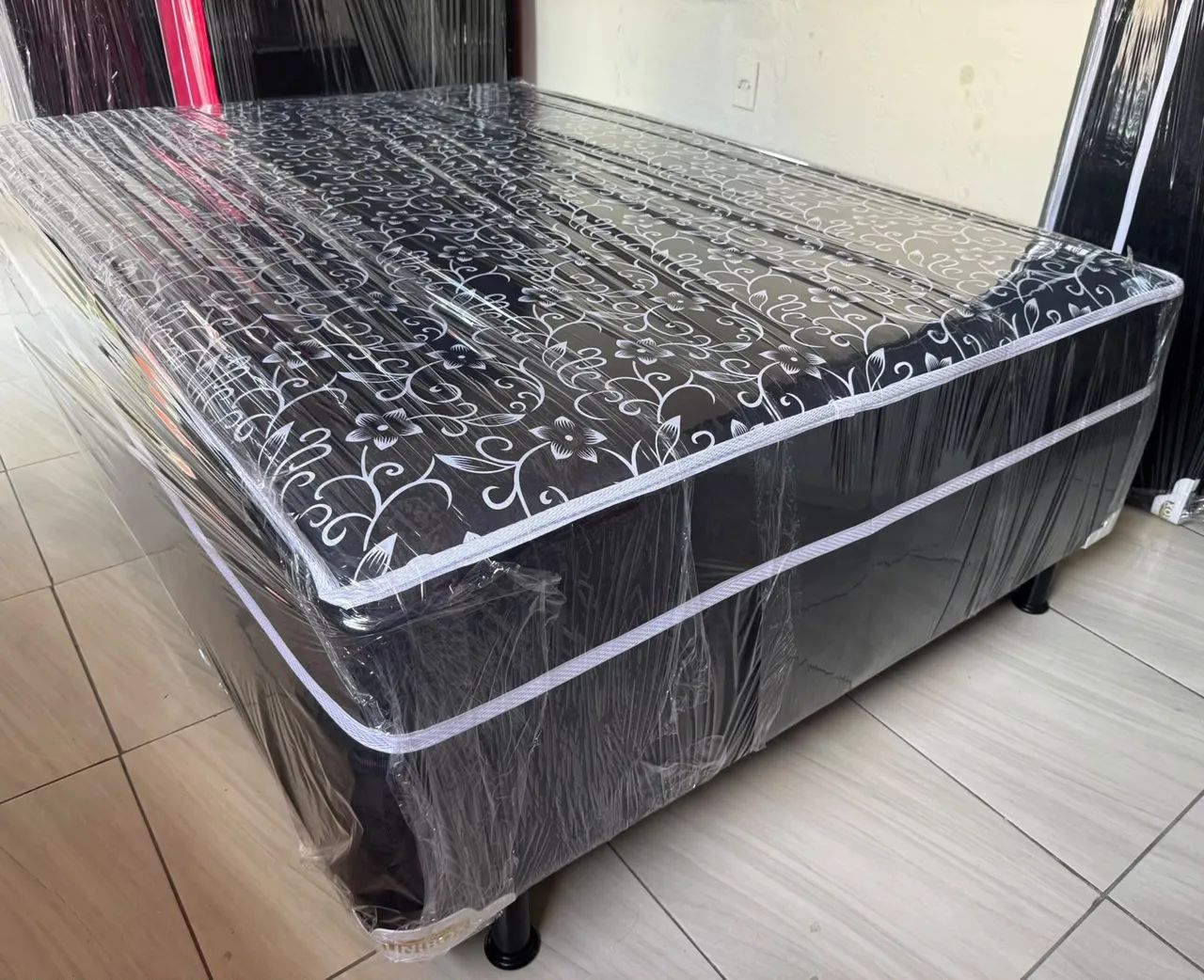 Cama box casal molo ensacada bem acolchoada resistente entrega grátis  - Foto 2