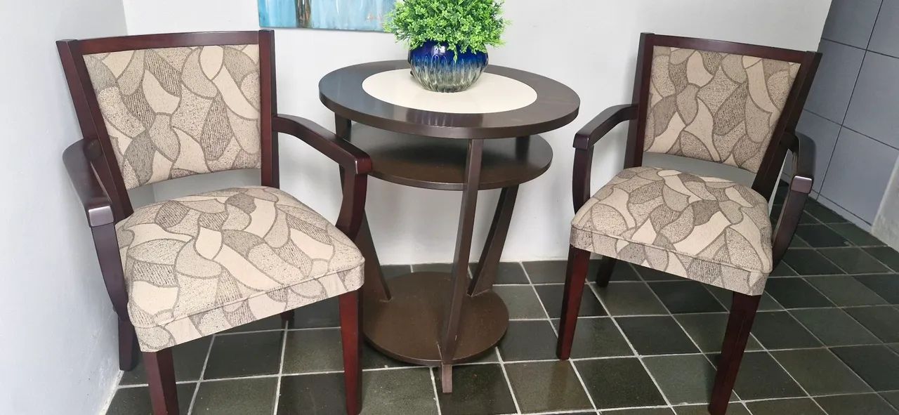 Mesa e par de cadeiras novas clássicas retrô  - Foto 3