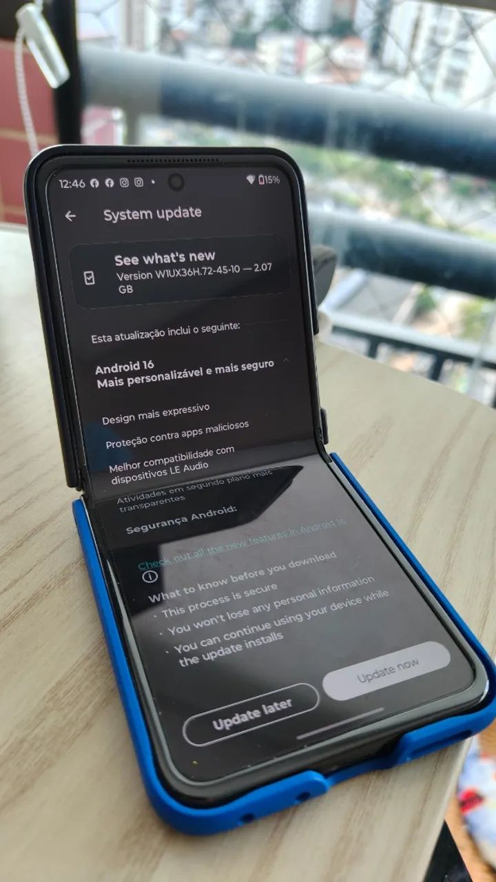 Motorola Razr 50 Ultra - Foto 3