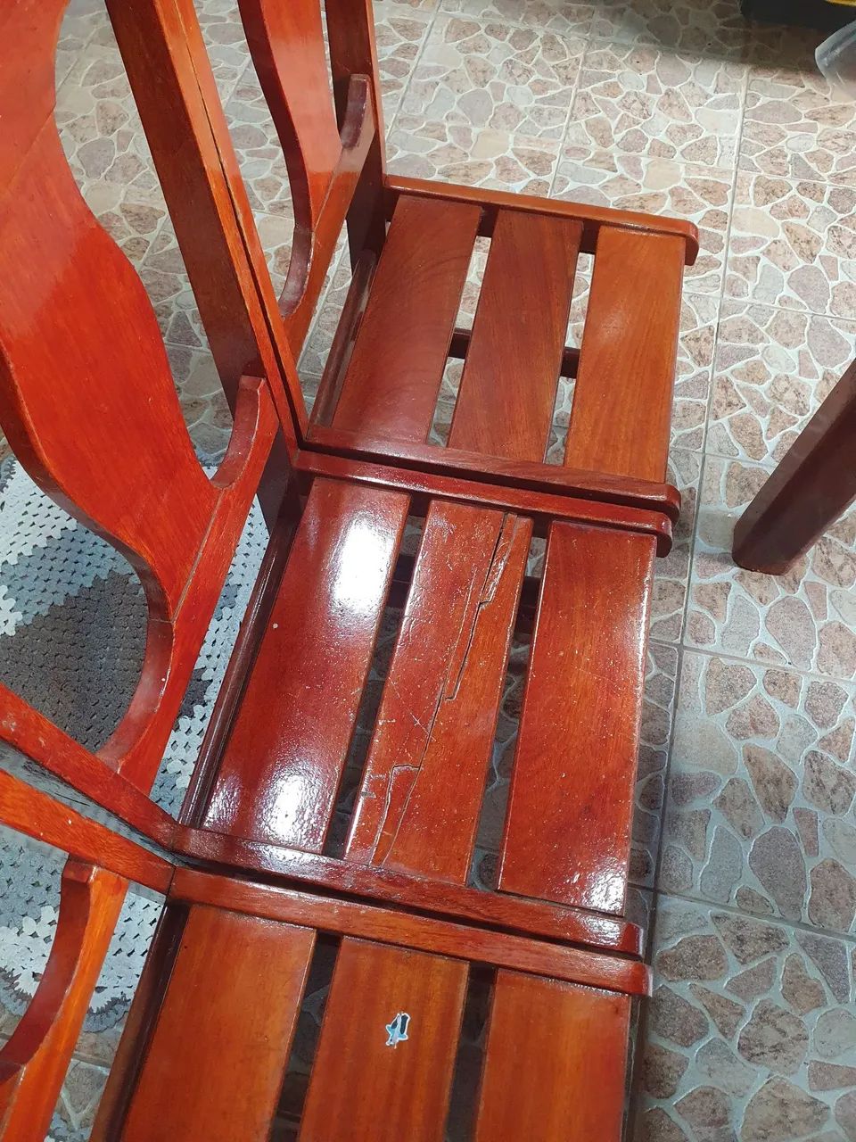 Cadeiras e mesa 06 lugares  - Foto 3