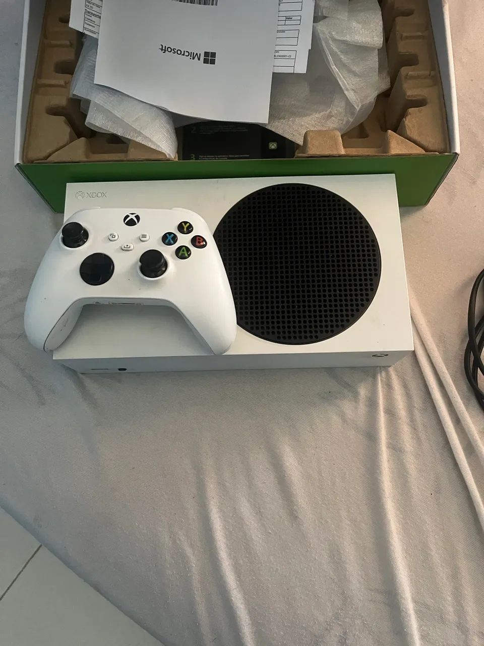 Xbox série s- com caixa e nota fiscal - Foto 3