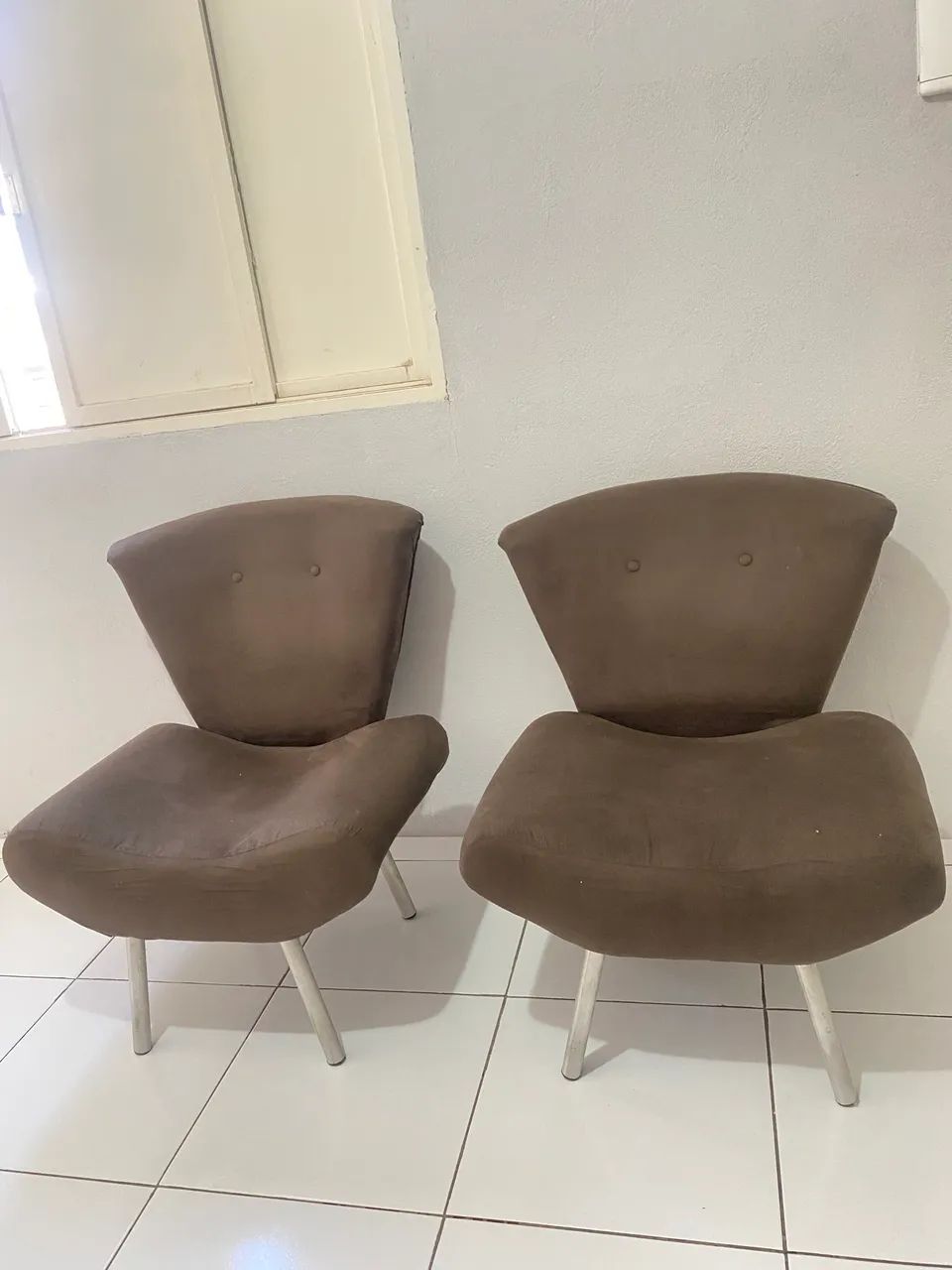 Poltronas estofadas novas  - Foto 3