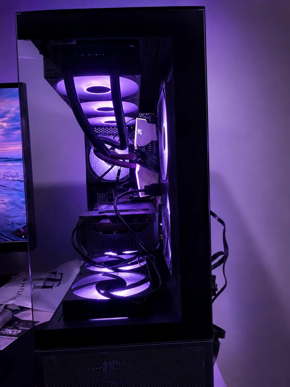 Gaming PC461093369734113281