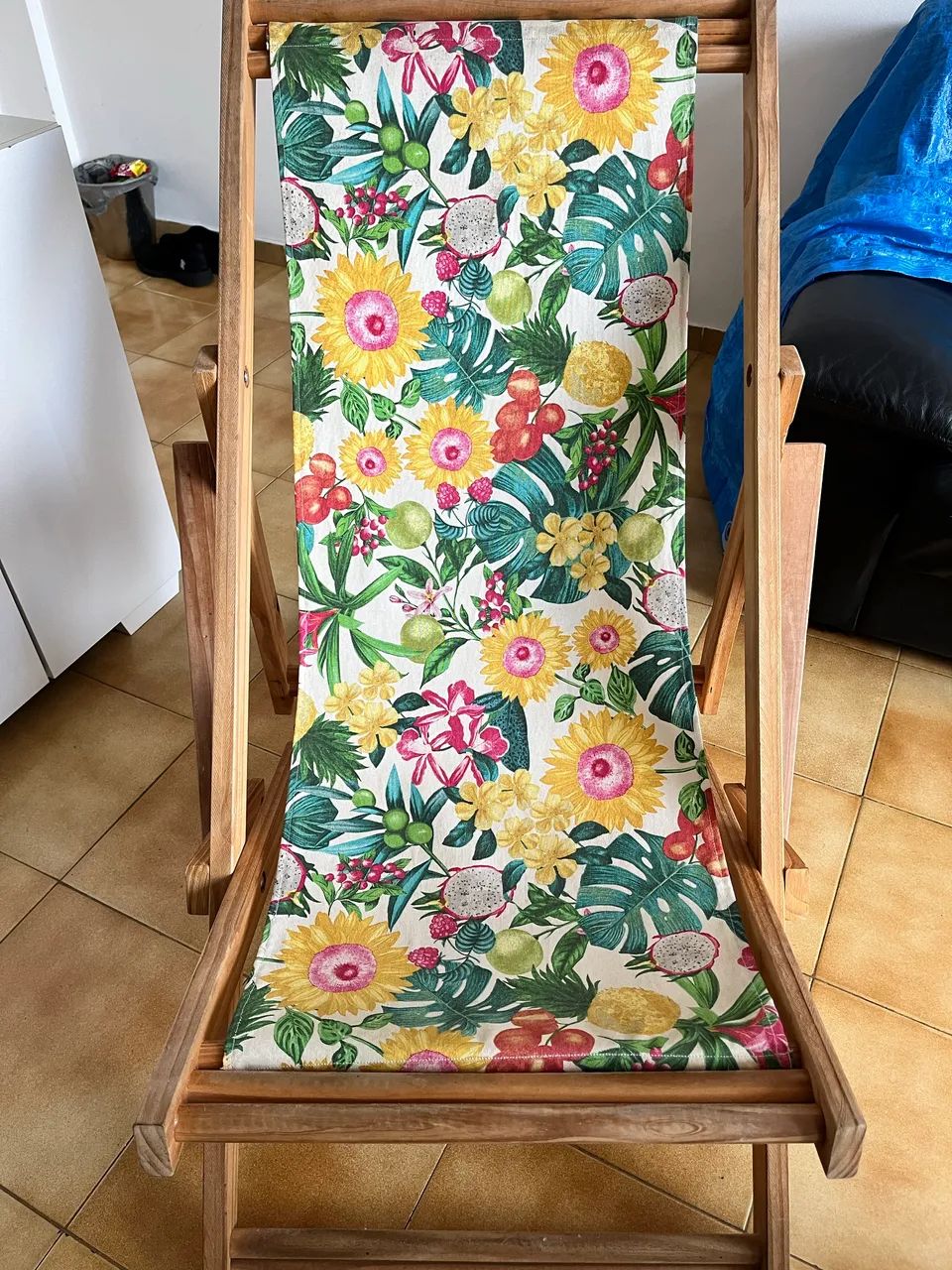 Cadeira de descansar com tecido estampado - Foto 3
