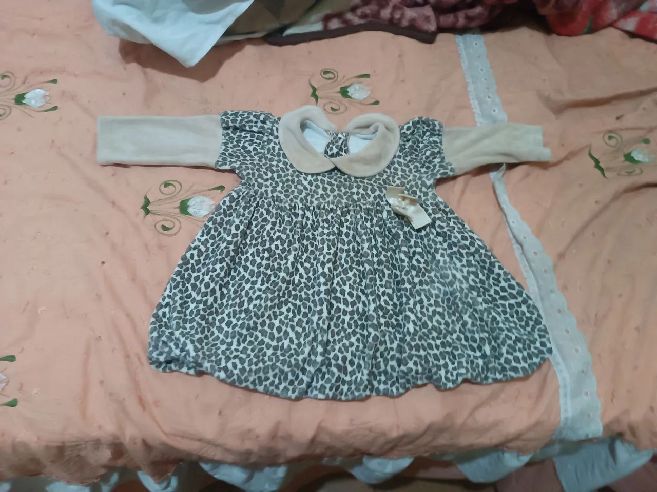 Vestido bebe oncinha