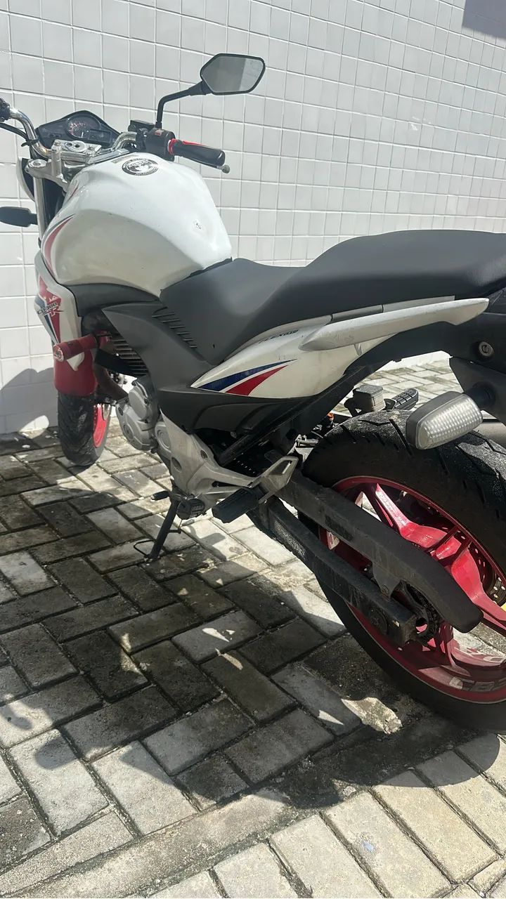 Vendo Cb300 oportunidade  - Foto 4