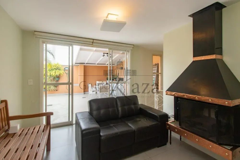 Cobertura Duplex - Pinheiros - 3 Dormitórios - 150m².