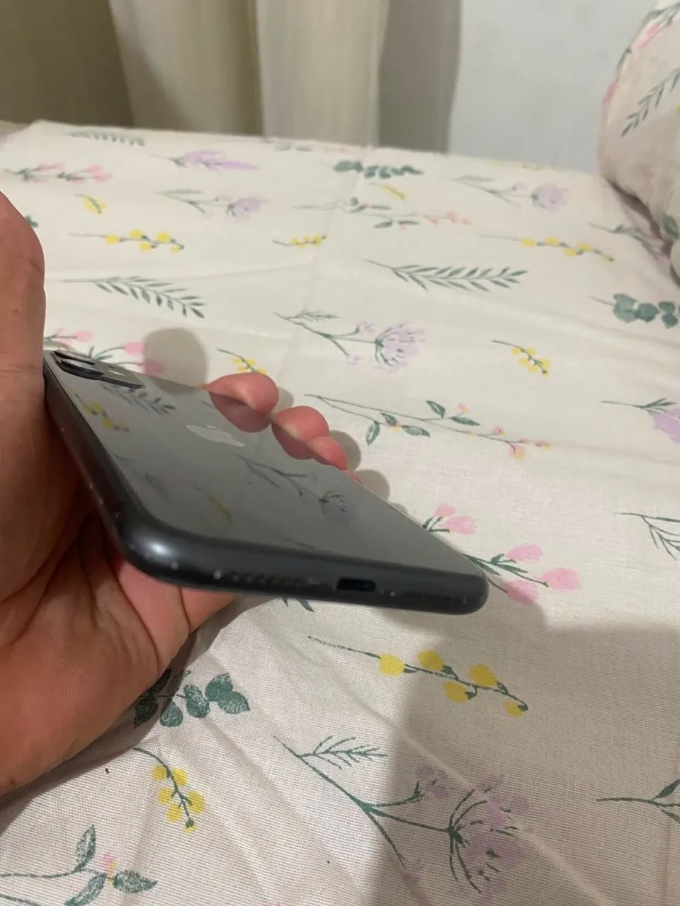 iPhone 11 64 Gigas ( muito conservado ) - Foto 4