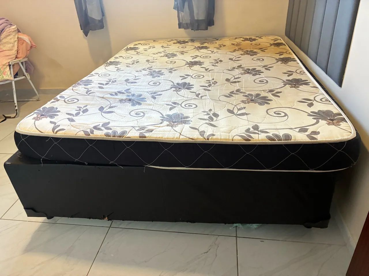 Casa de casal com base 