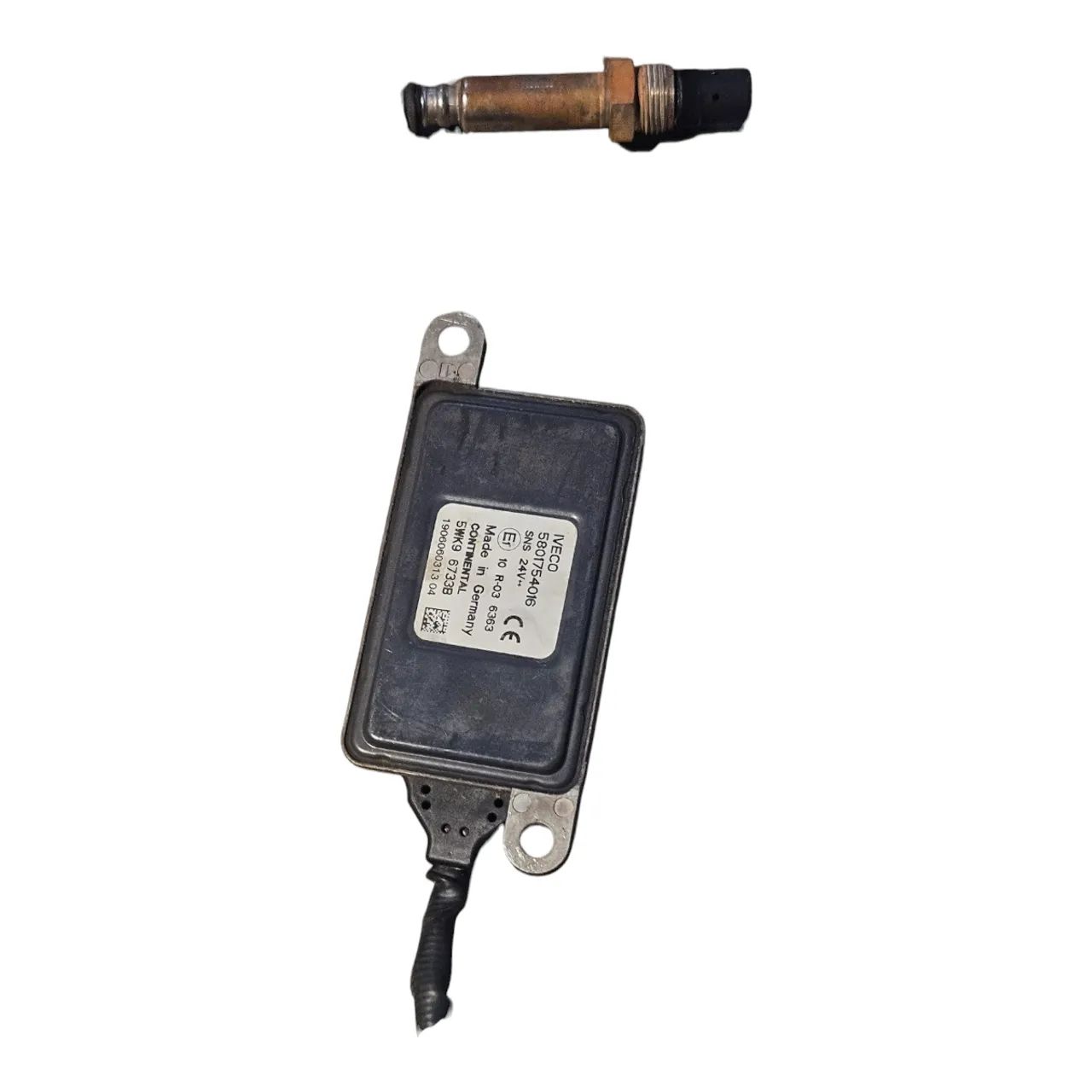 Sensor Nox Arla 32 Iveco Tector 240e22 2014 - Foto 4