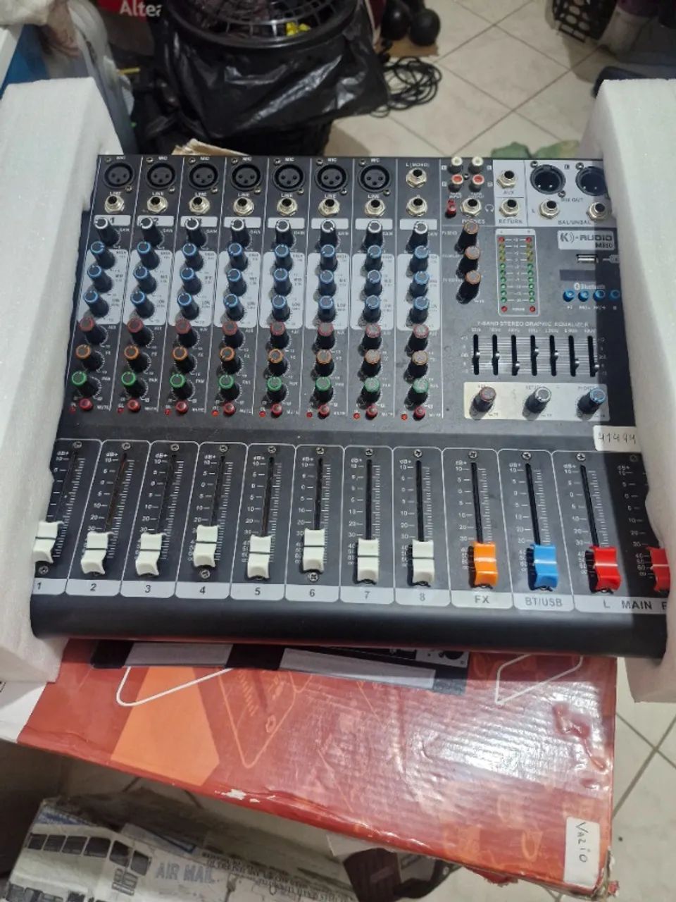 Mesa de Som K-audio Mi 80 