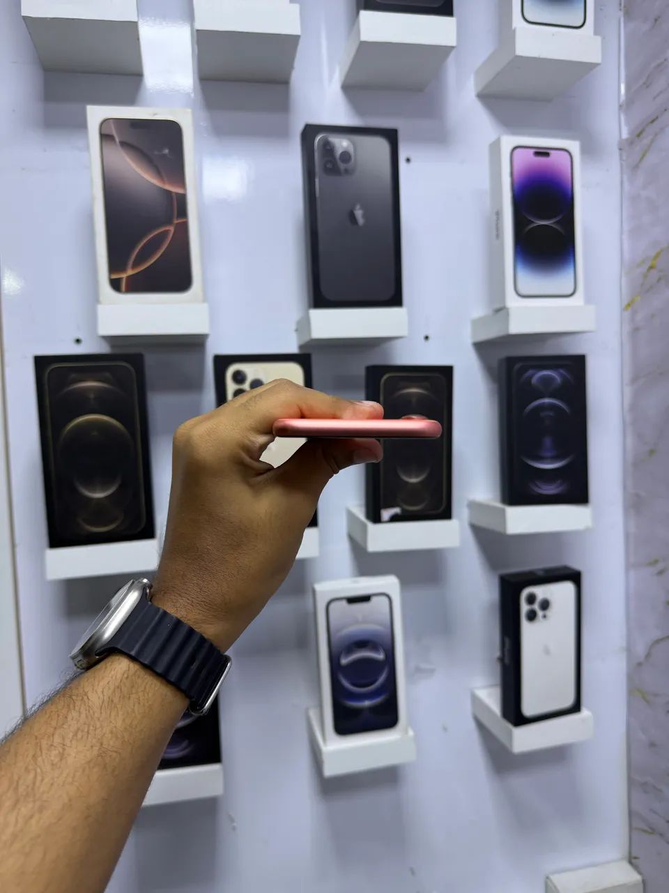 IPHONE XR 64 GB CORAL  - Foto 4