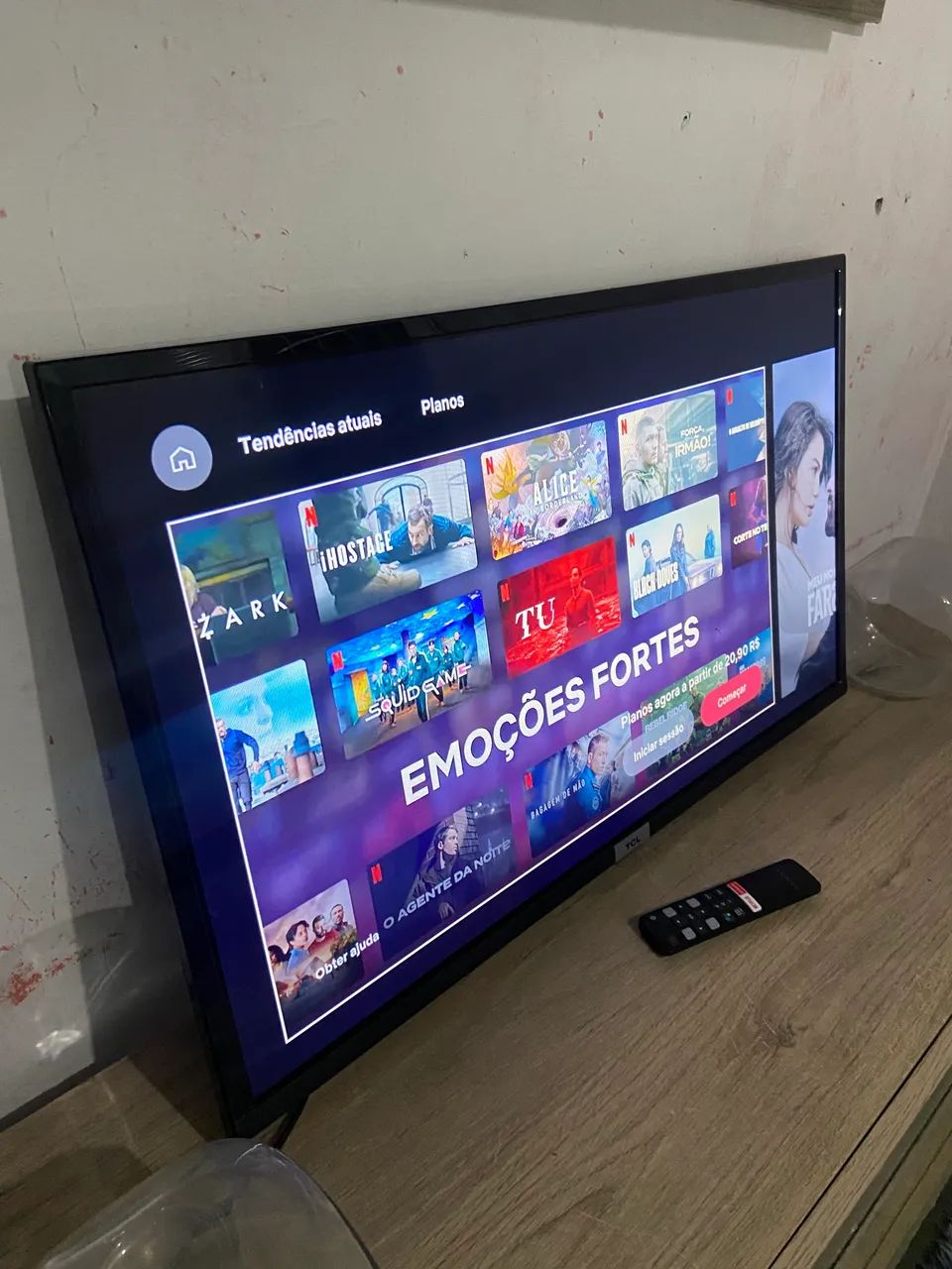 Smart 32 TCL sistema Android  - Foto 5