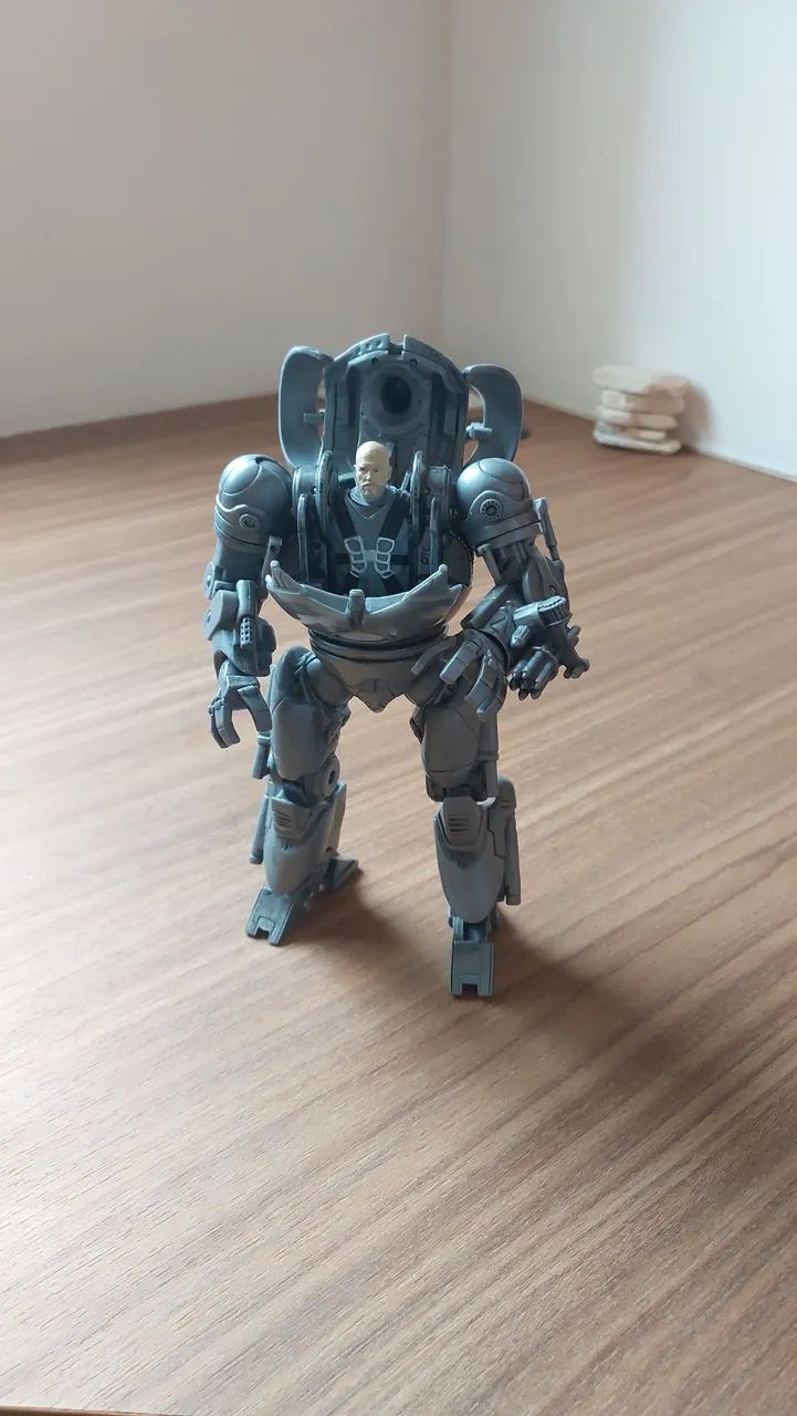 Monge de Ferro (Iron Monger), - Foto 2