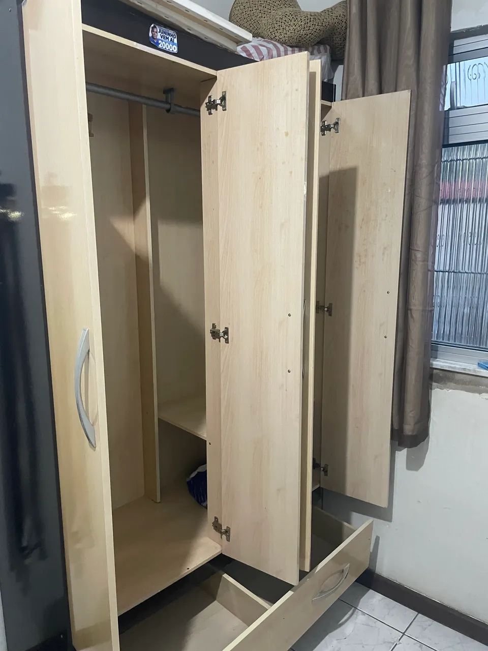 Guarda-roupa