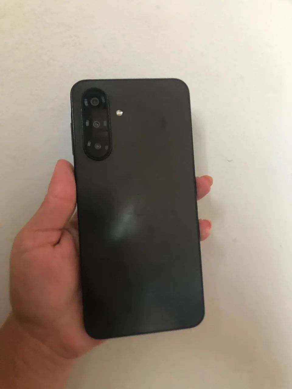 Samsung A17 - Foto 2