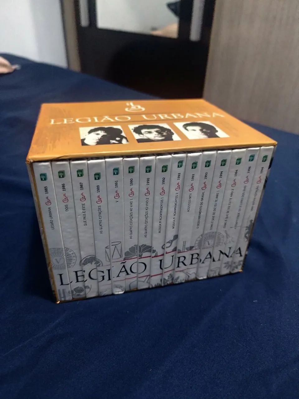 Legião Urbana - Coleção com Box da Abril - Completa 