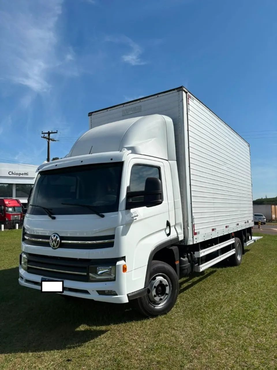 VW 11-180 4X2 V-TRONIC