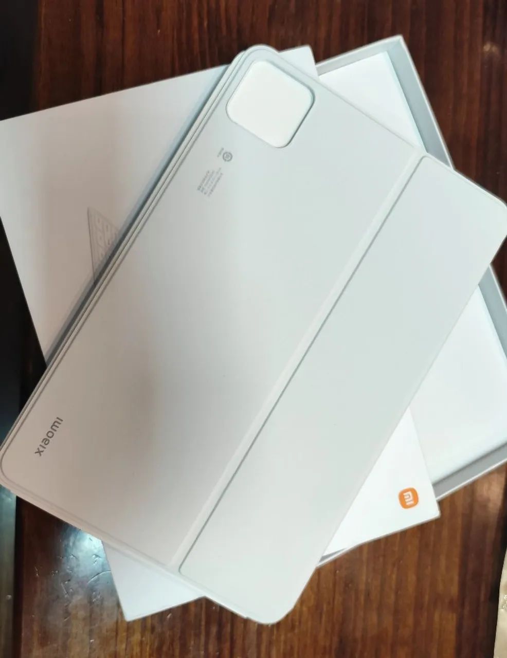 Case Teclado Original Xiaomi Pad 6 - Branca - Nova  - Foto 2