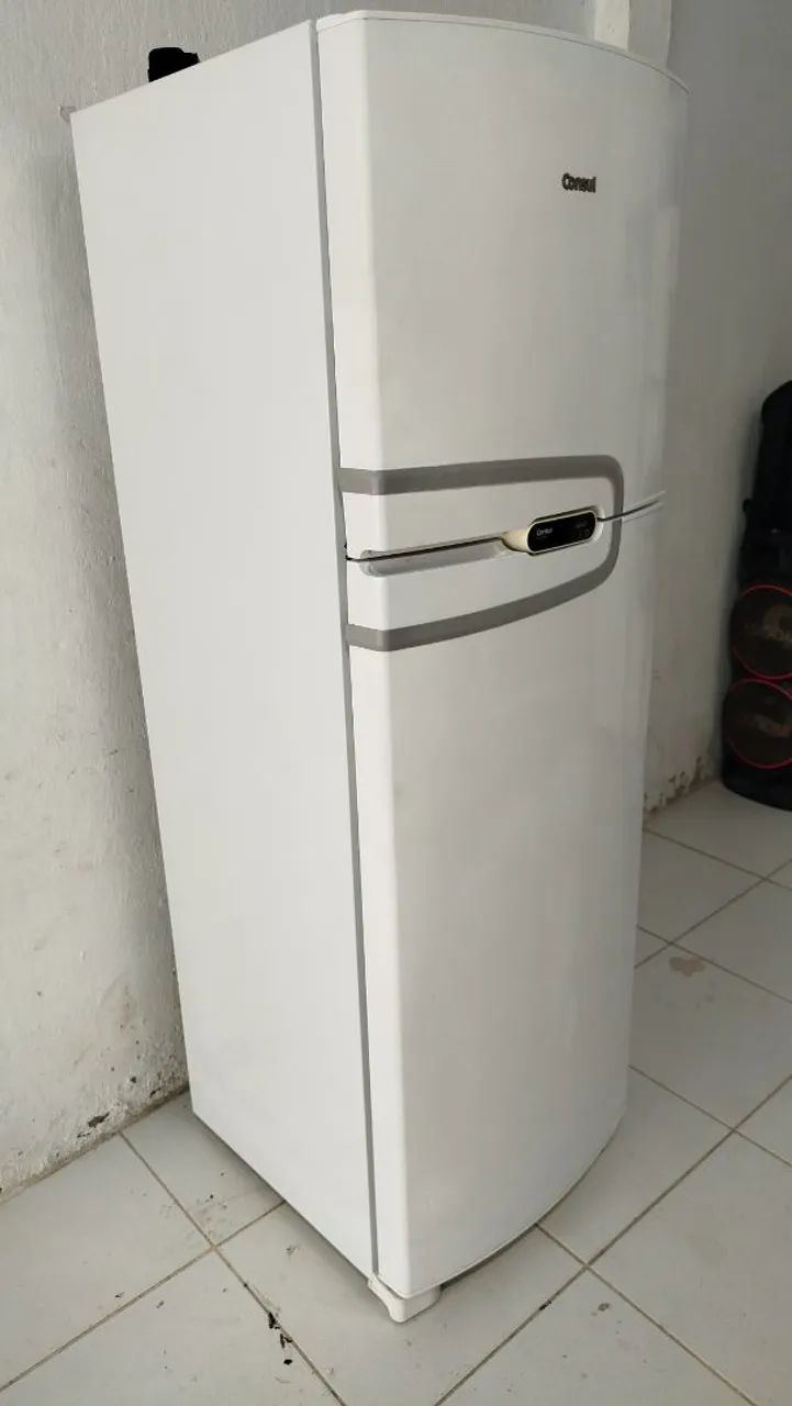 GELADEIRA CONSUL 388 LITROS FUNCIONANDO PERFEITAMENTE  - Foto 2