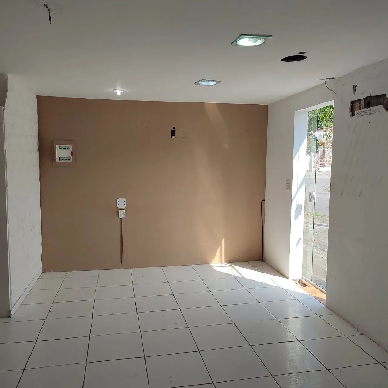 Alugo loja em Ramos rua residencial - Foto 3