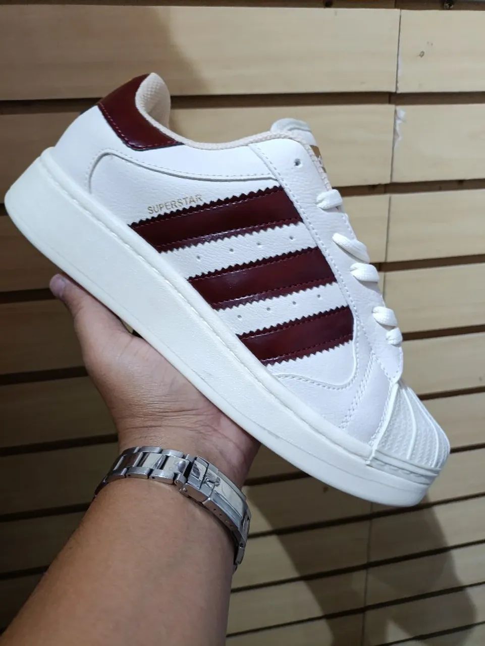 Tênis Adidas Superstar 