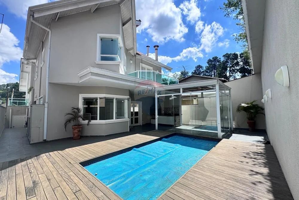 Condomínio Luxo: Casa 300M² e Lazer Completo