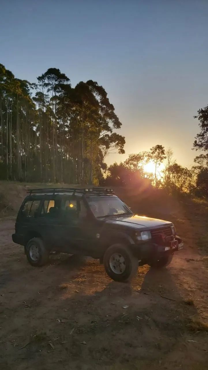 Mitsubishi Pajero Pajero GLX 2.8 Diesel 4p Mec 1997