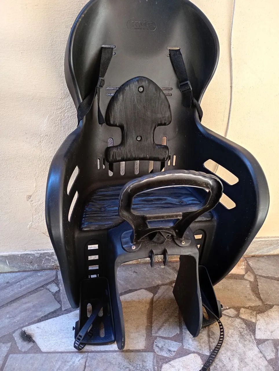 Cadeirinha para bicicleta com bagageiro e suporte. - Foto 3