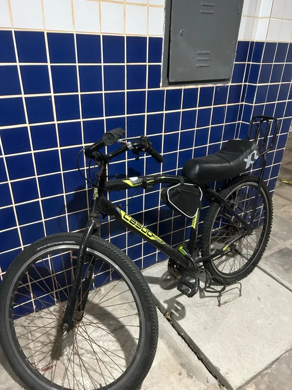 Bicicleta CB500 parada - Foto 5