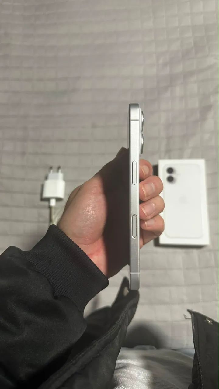 iPhone 16 - Foto 2