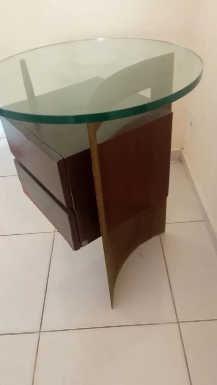 MESA DE CANTO DE SALA