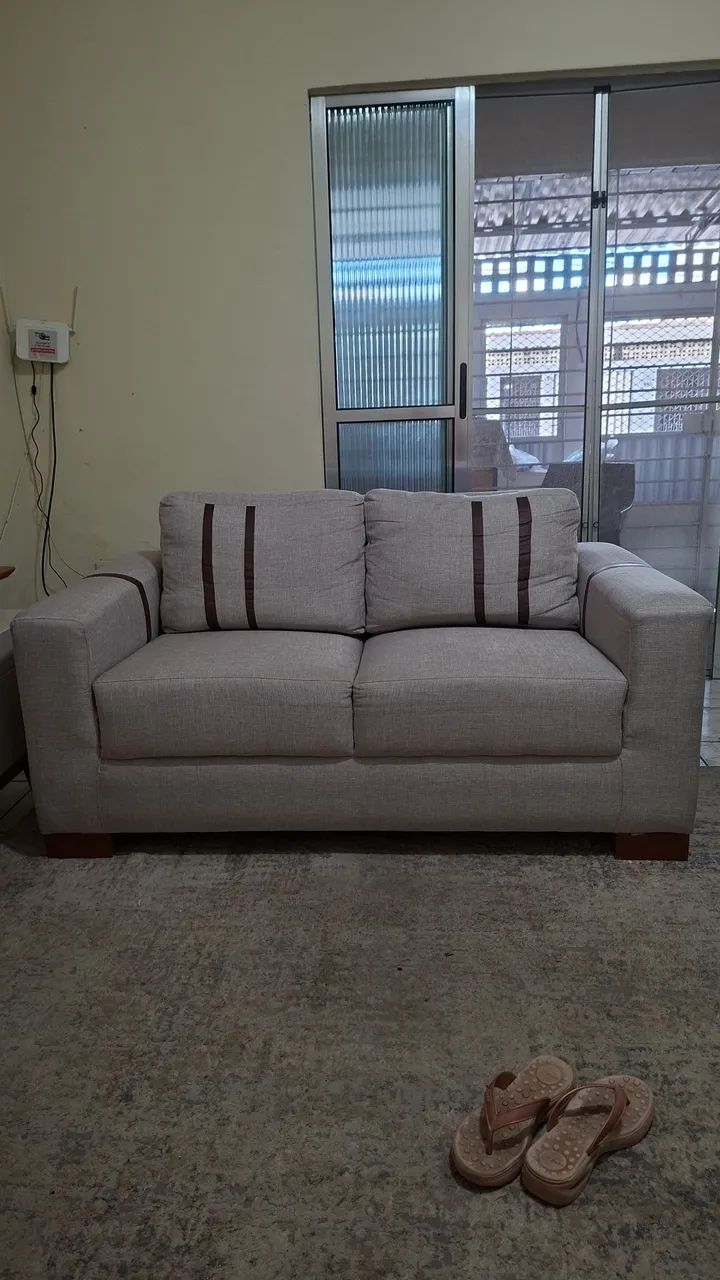 Sofá  2 lugares