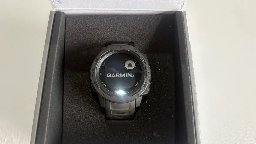 Relógio Garmin Instinct 1