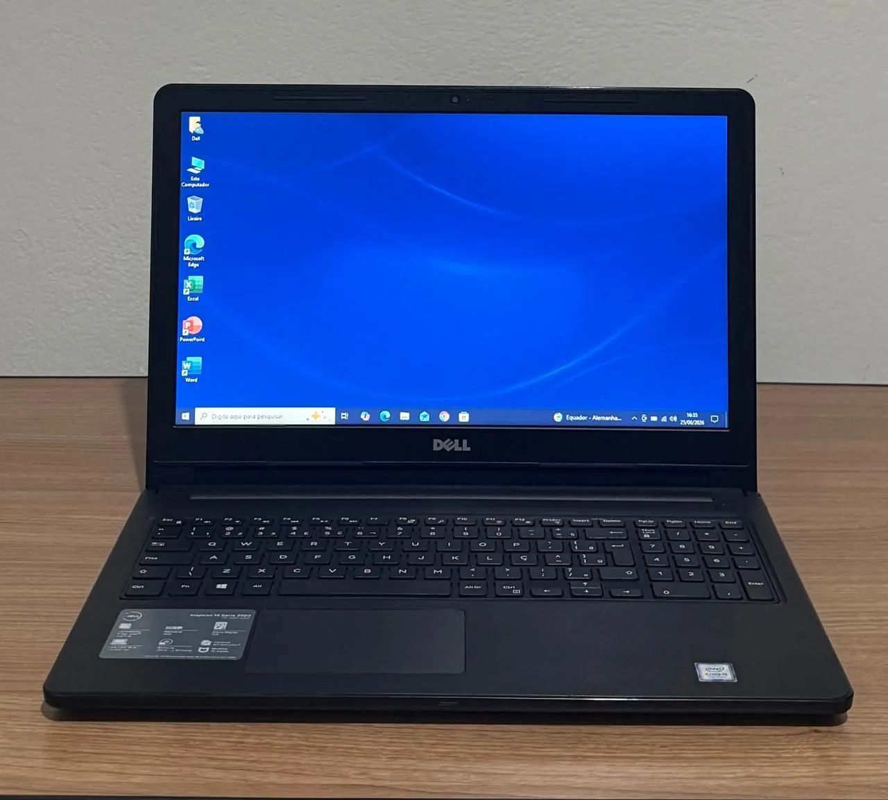 Vendo Notebook Dell Inspiron i3  - Foto 2