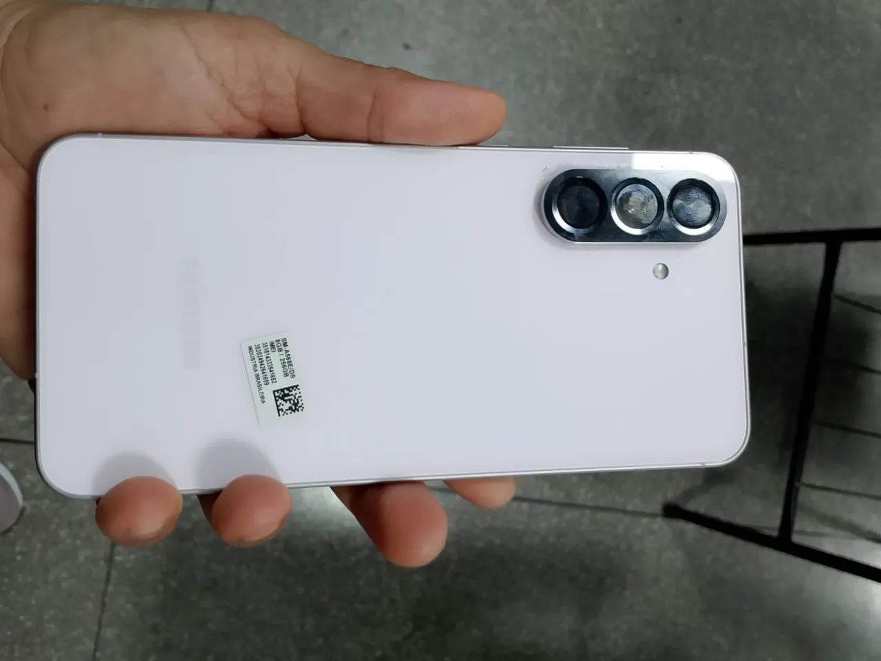 SAMSUNG A56 