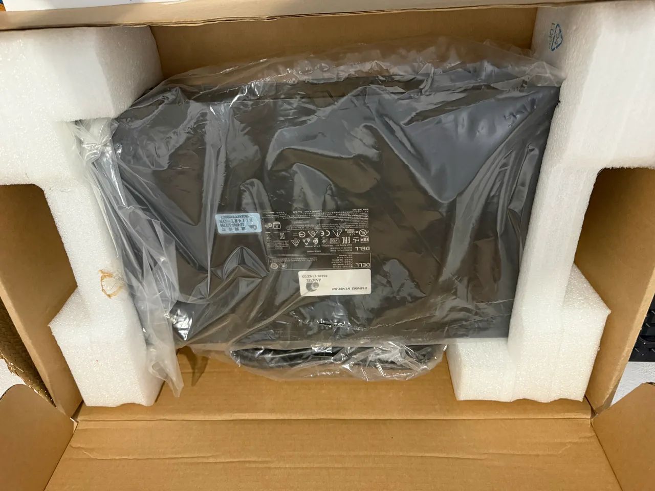 O Dell EMC PowerSwitch N1148T-ON - Foto 2