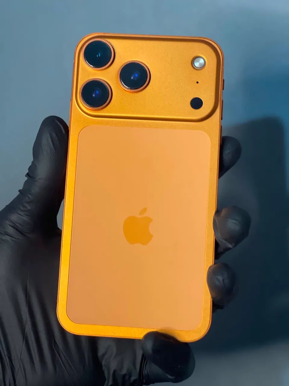 Vendo iPhone XR na carcaça do 17 pro - Foto 5
