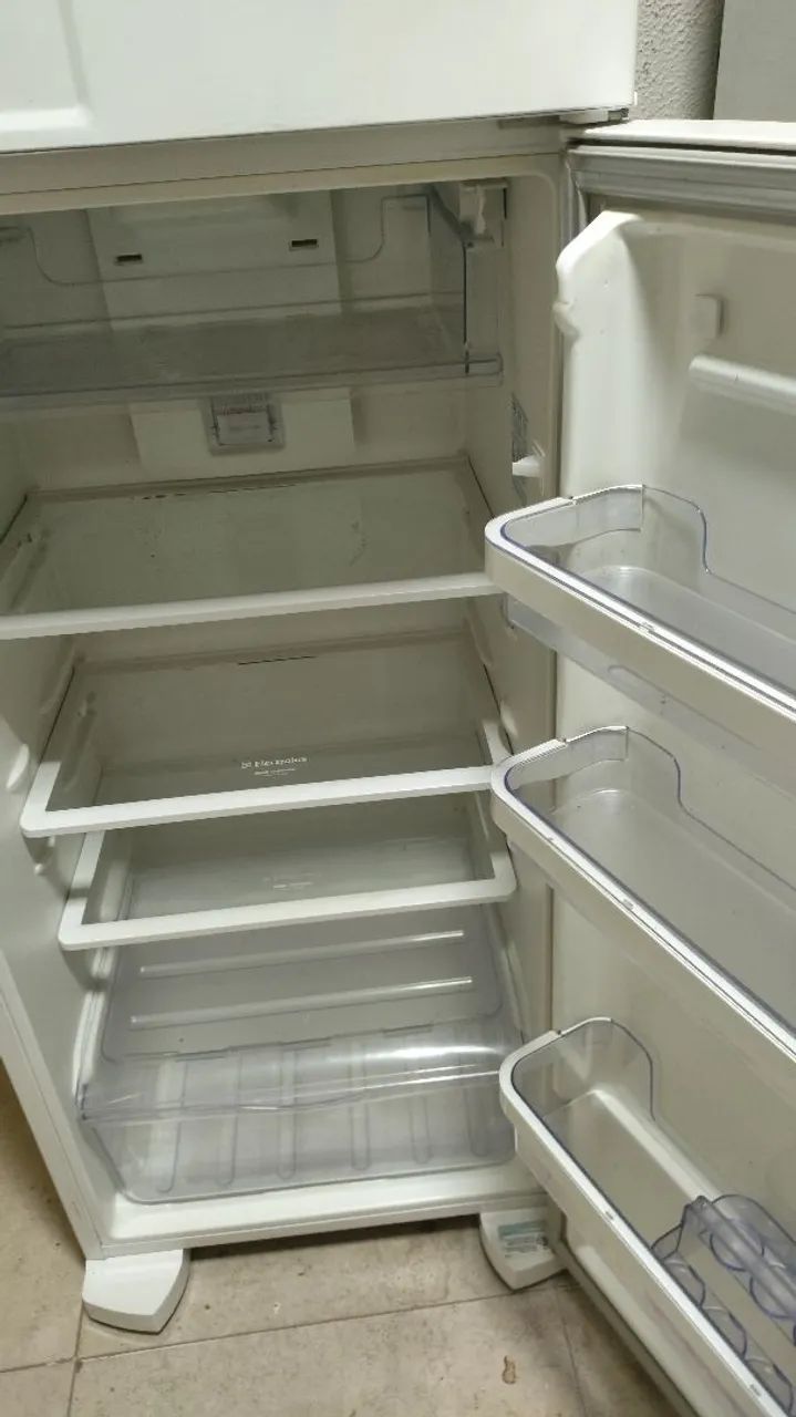Geladeira Electrolux frost free 400 lt - Foto 5