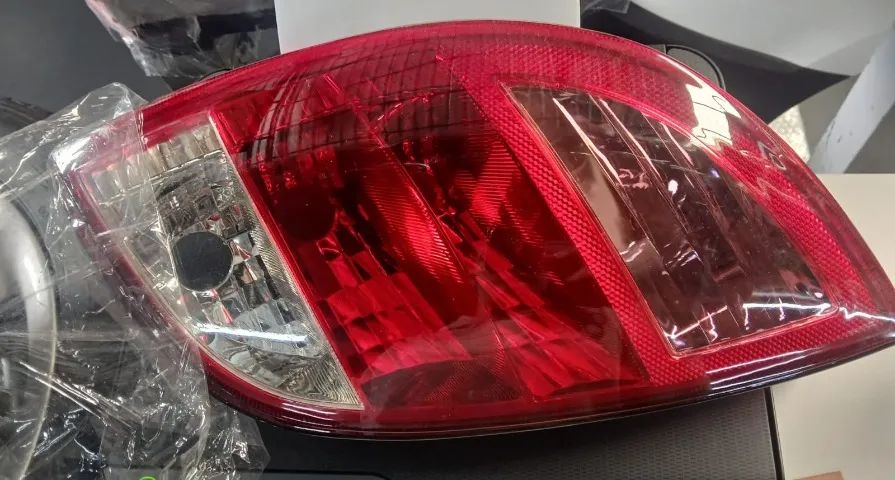LANTERNA FORD KA
