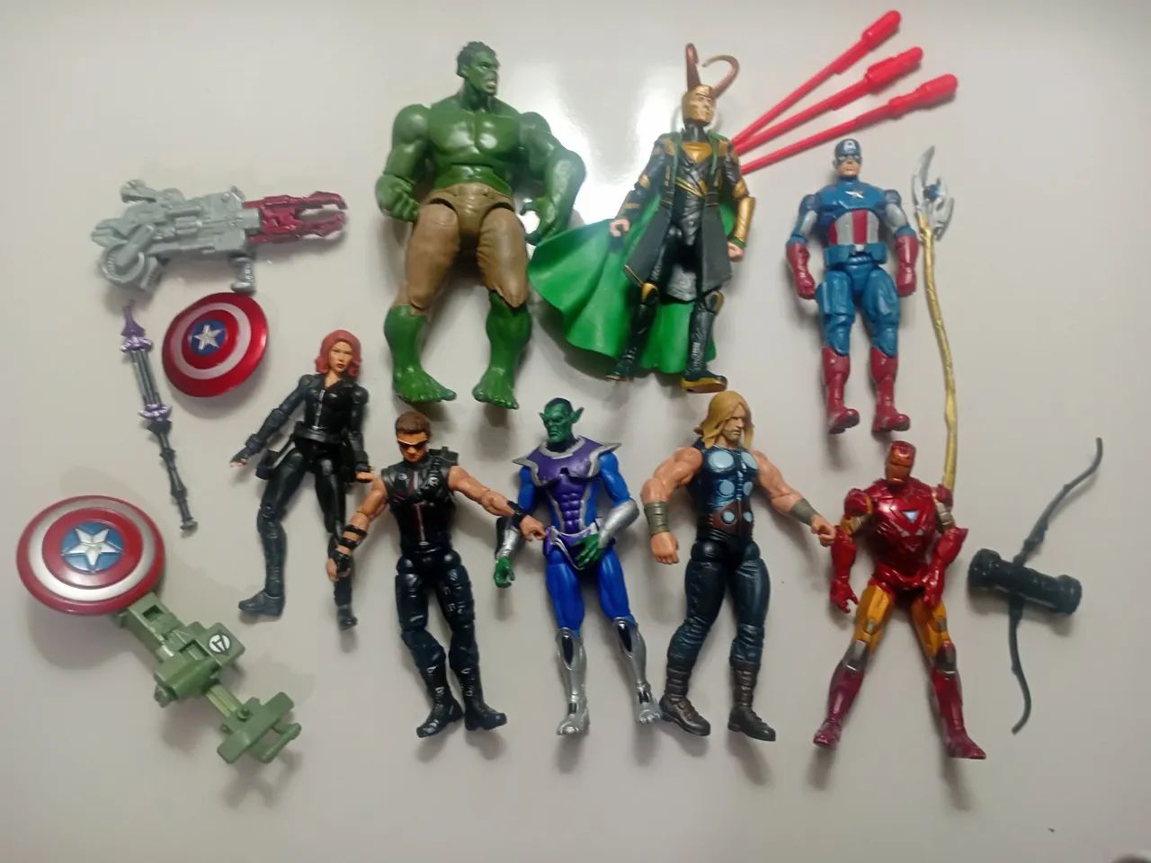 Coleção completa de bonecos dos vingadores marvel hasbro
