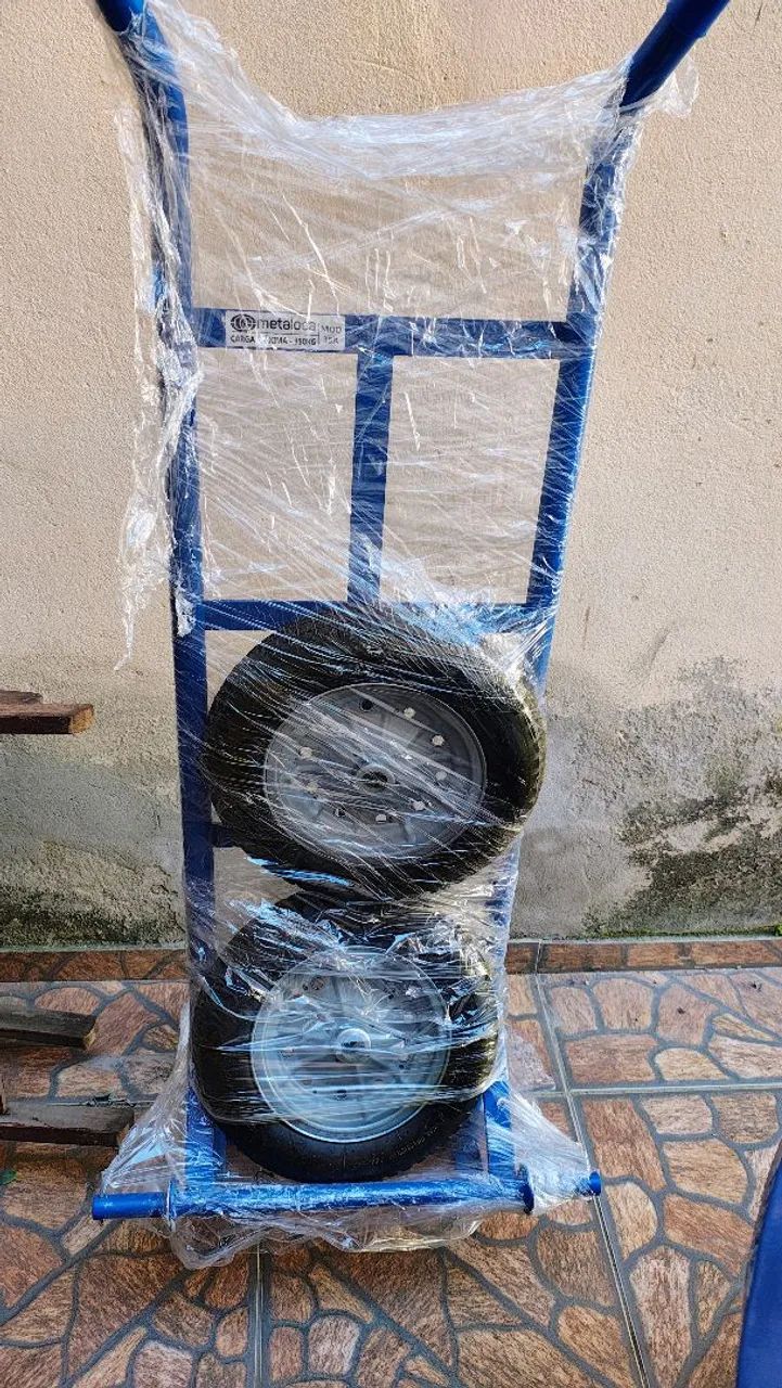 VENDO CARRINHO D CARGA NOVO 350KG  - Foto 3