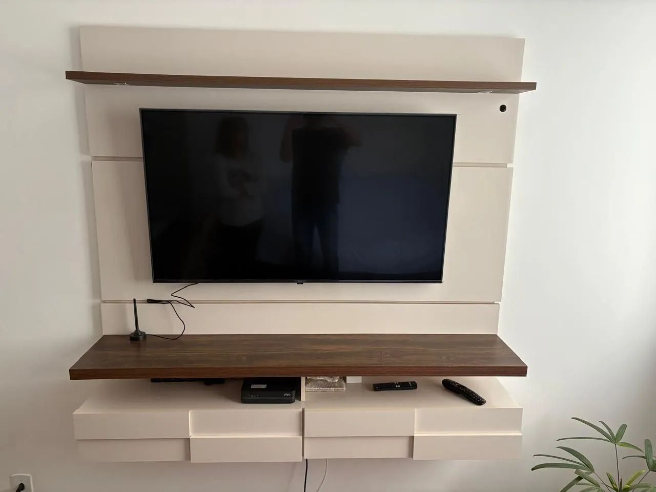 Painel para Tv de até 55 polegadas. Novo 