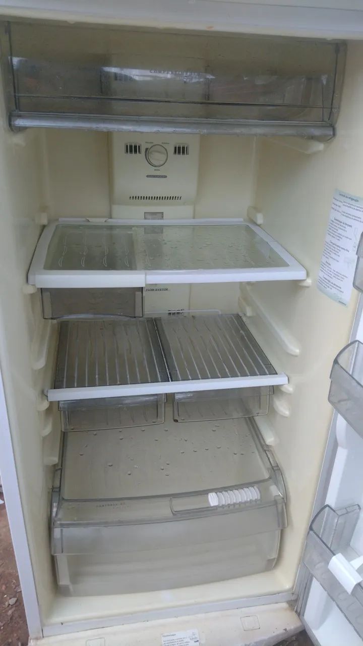Geladeira Brastemp, completa funcionando perfeitamente  - Foto 4