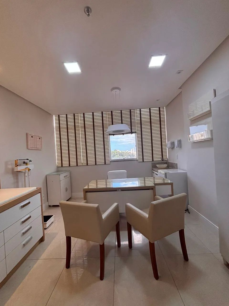 Sala comercial para alugar no bairro Centro de Vila Velha - Vila Velha/ES