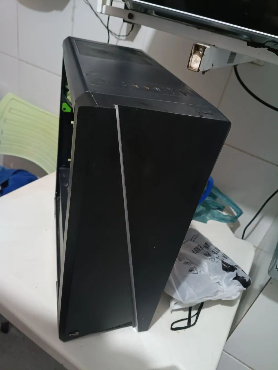 Gabinete game  - Foto 4