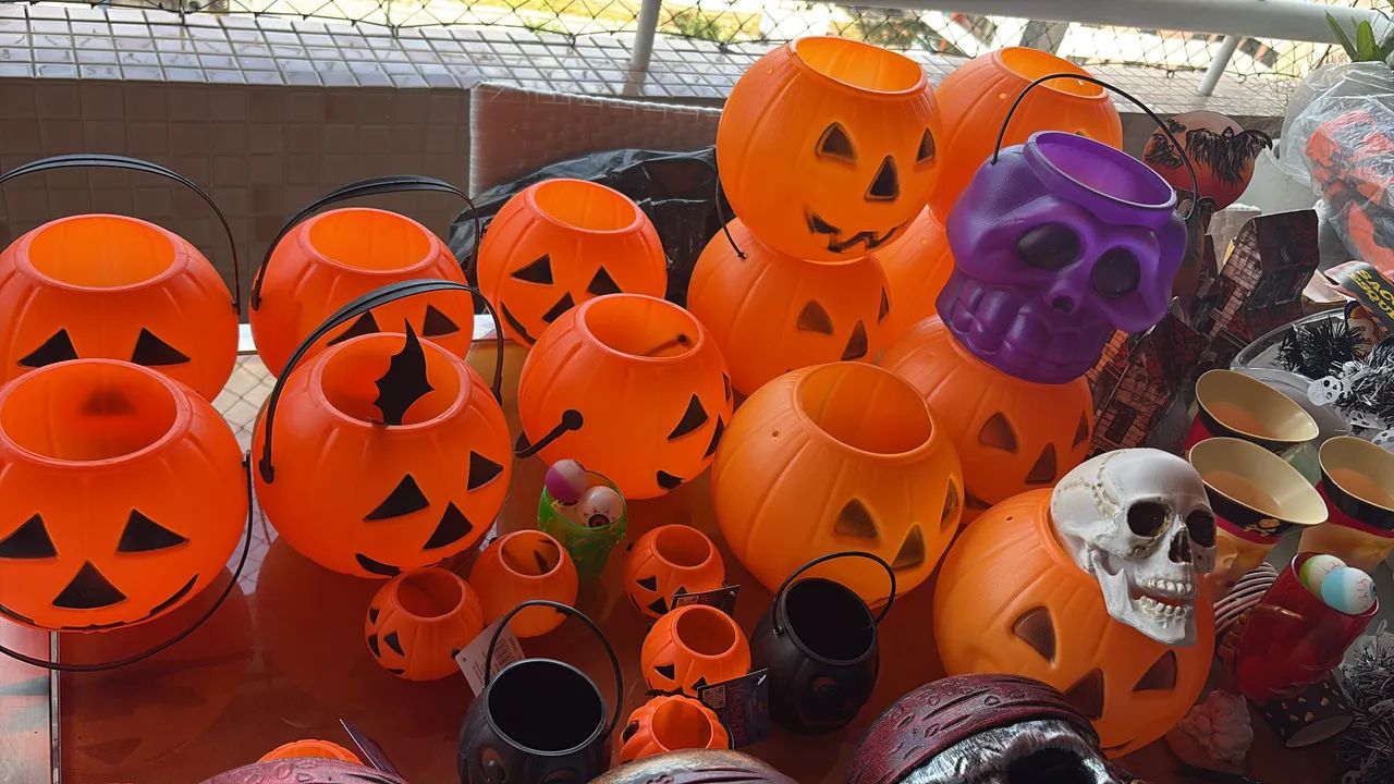 DECORAÇÃO DE HALLOWEEN Vendo  - Foto 3