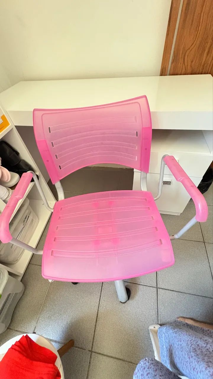 Cadeira giratória rosa - Foto 3
