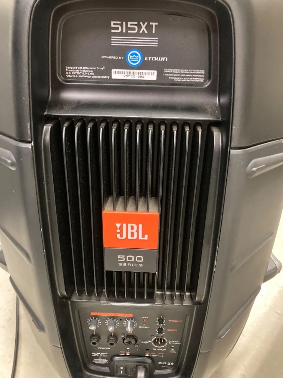 Caixa de som JBL 500 série  - Foto 2