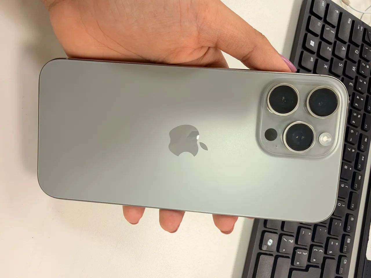 iPhone 16 pro Max 256GB - Foto 3